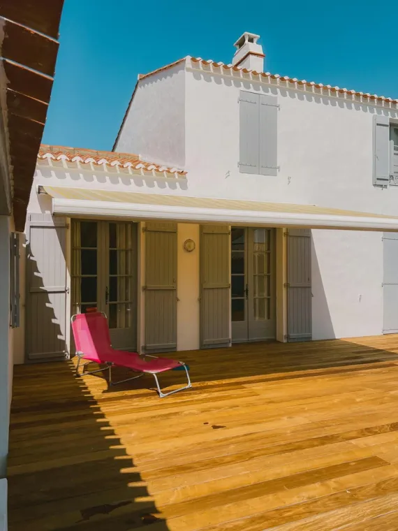 Nettoyage d'une terrasse de maison à Montpellier, Saint-Mathieu-de-Tréviers, PATRICK PROPRETÉ SERVICES